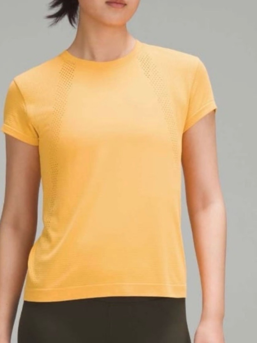 Lululemon Train To Be Short-Sleeve Crew Tee In Mango Dream, Lightweight, Sz. 4